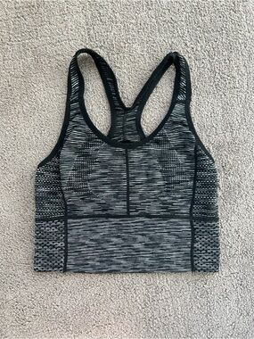 Soho Sport Seamless Black and Gray Longline Racerback Sports Bra | Small